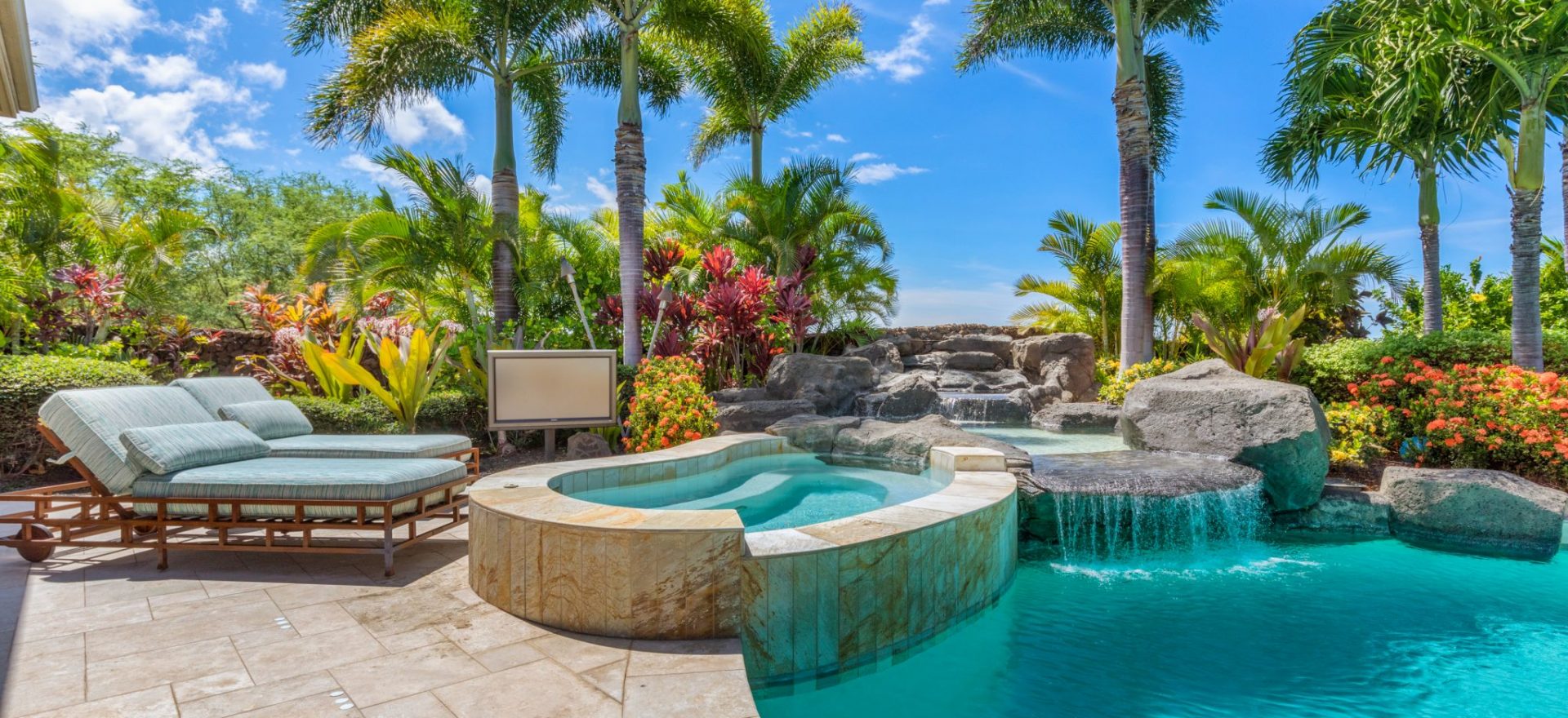 Hualalai Anea Estate 101 - Hot tub, water feature and pool - Hawaii Vacation Home