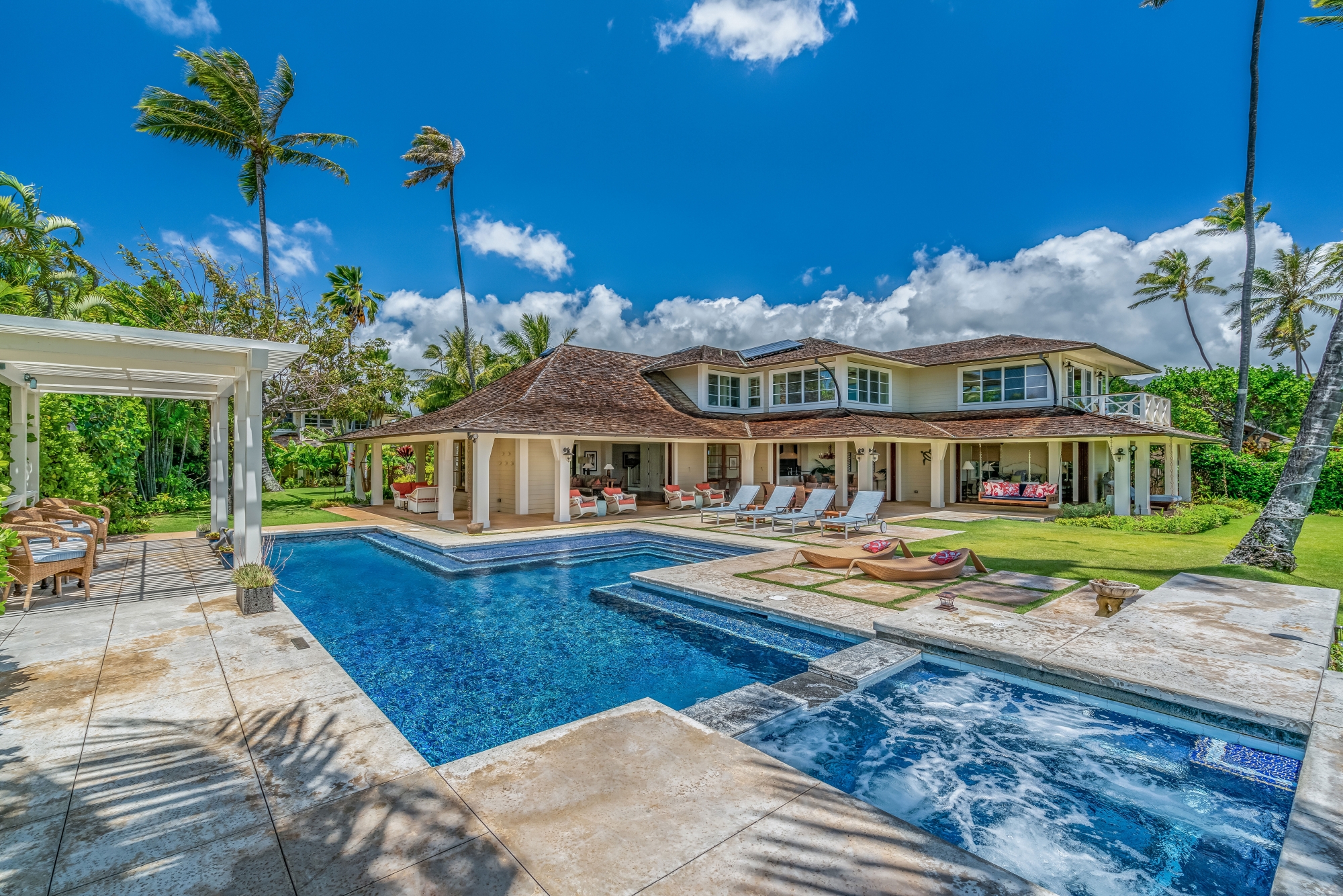 Coral Reef - Pool and hot tub - Oahu Vacation Home