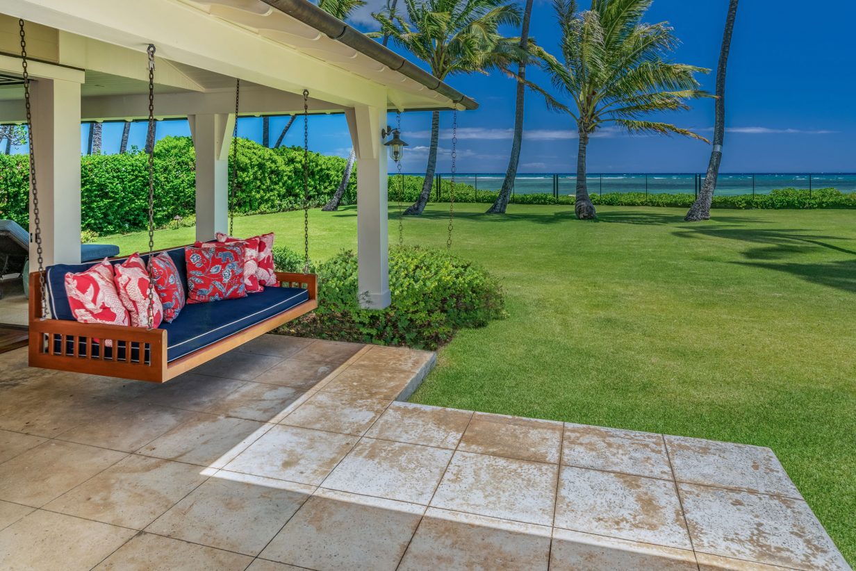Coral Reef Kahala Vacation Rental | Oahu Luxury Vacation Rental - Luxury Vacation Rentals Oahu Beach