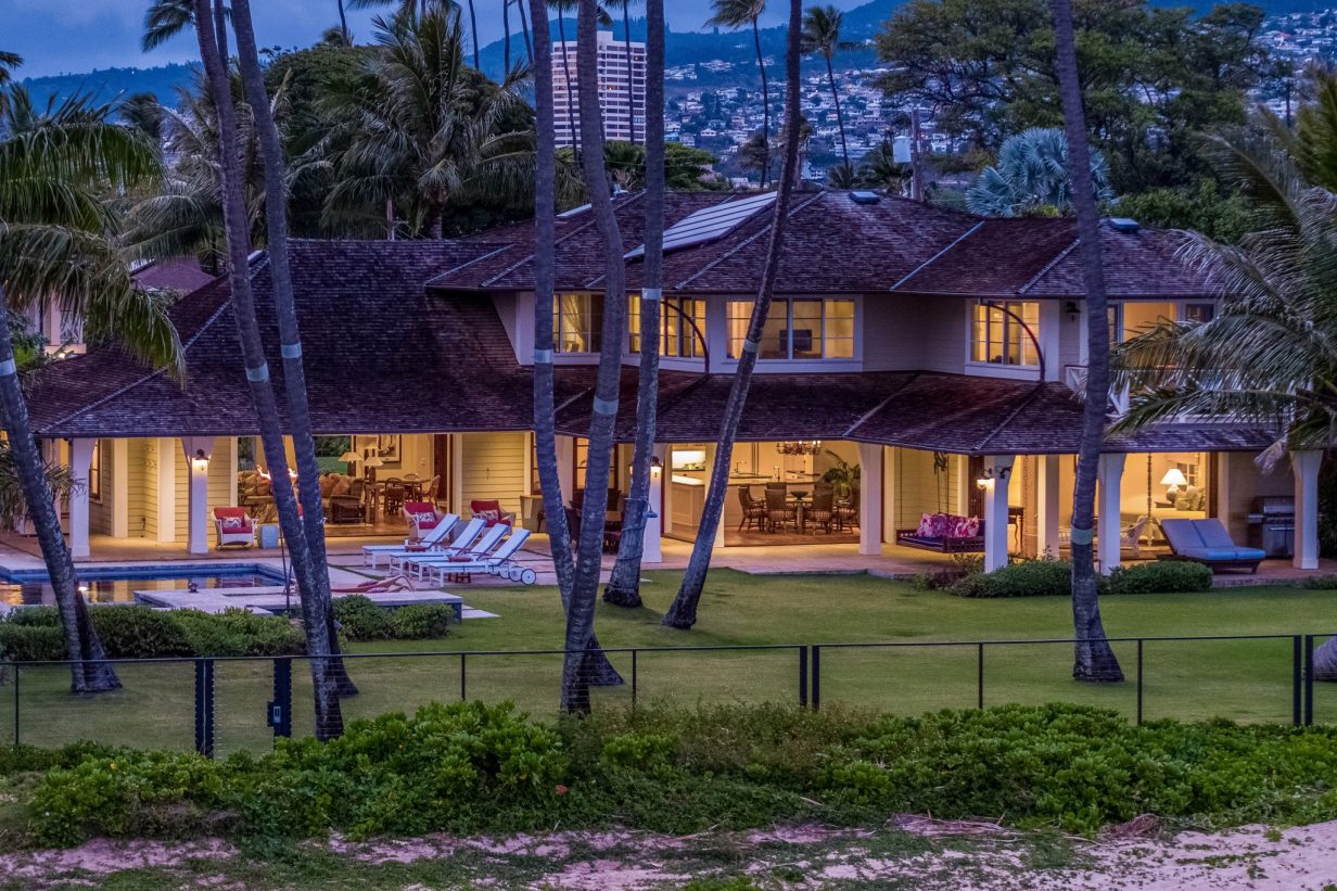 Picture of Coral Reef Kahala Vacation Rental | Oahu Luxury Vacation Rental