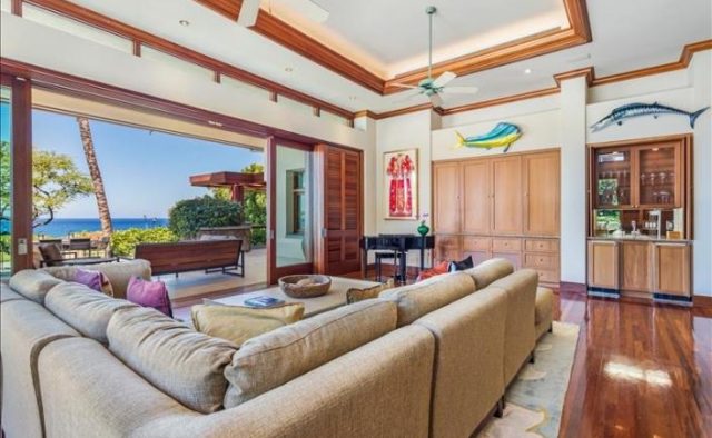 Decadent Bliss - Living Area - Hawaii Vacation Home