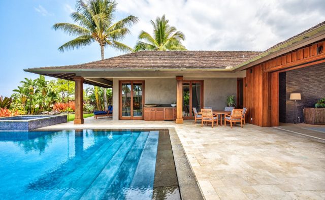 Endlessly - Pool and rear of house - Hawaii Vacation Home
