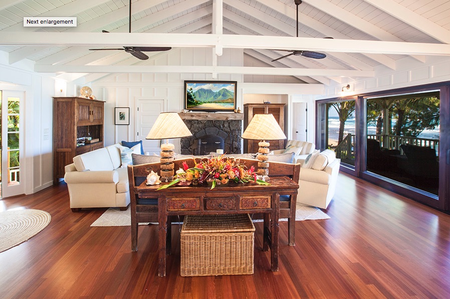 Beach Terrace - Living room with fireplace - Hawaii Vacation Home
