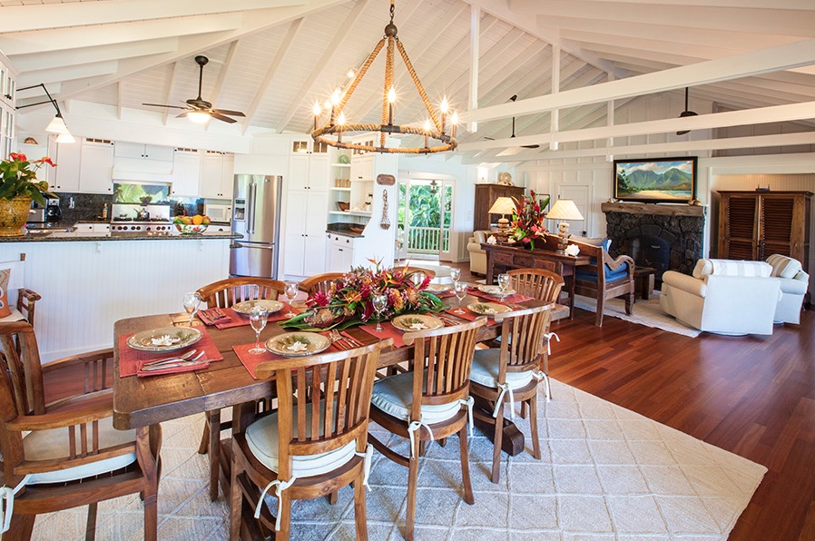 Beach Terrace - Dining Area - Hawaii Vacation Home