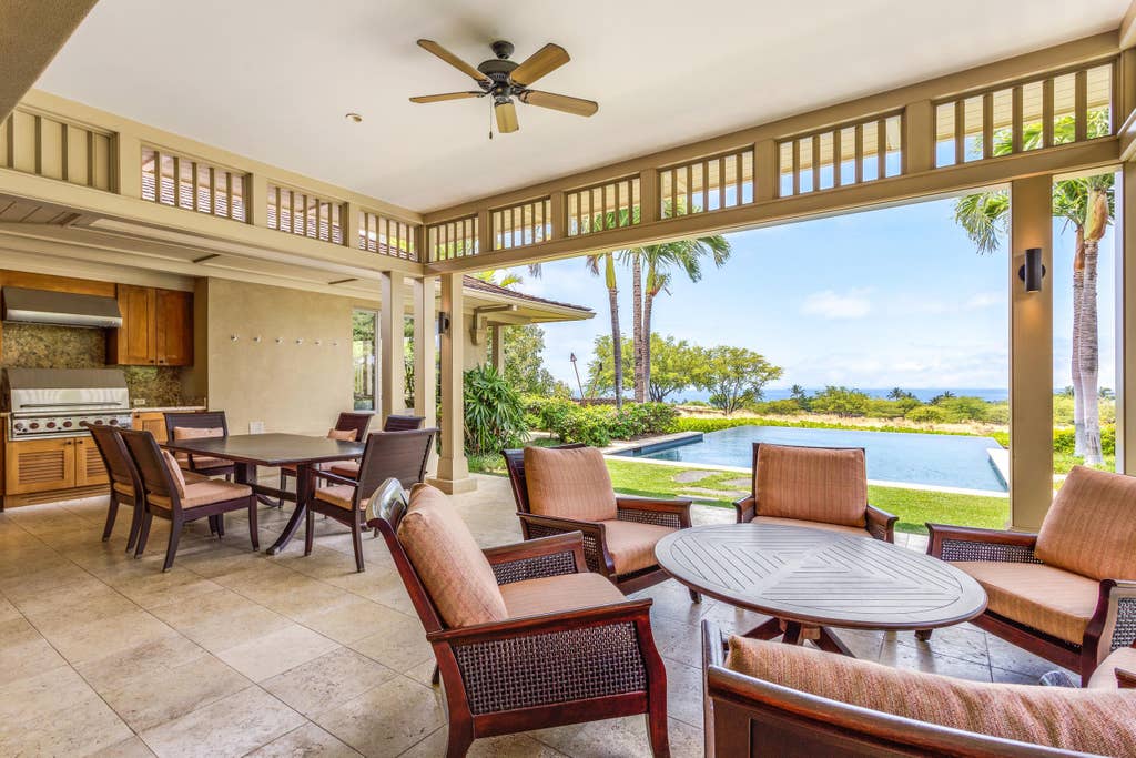 Hualalai Hainoa Estate 128 - Patio and the pool - Hawaii Vacation Home