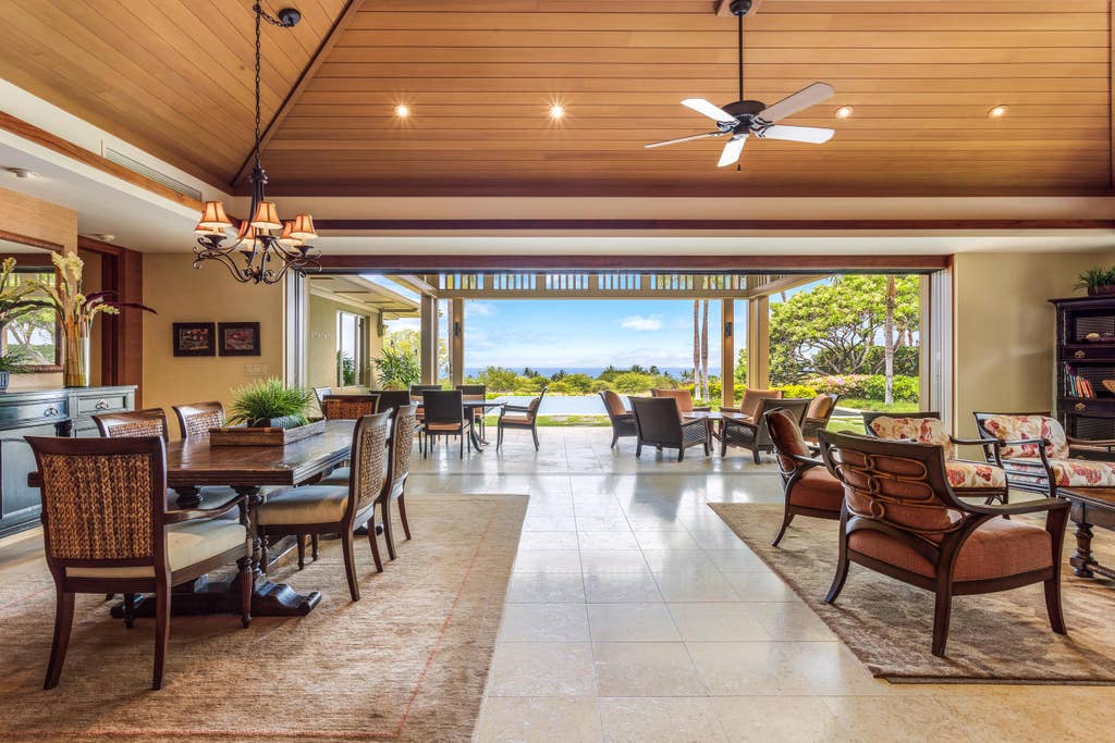 Hualalai Hainoa Estate 128 - Living area - Hawaii Vacation Home