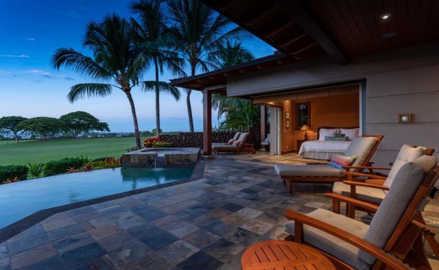 Maluhia Hale - Patio and seating - Hawaii Vacation Home