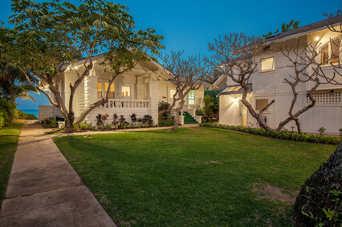 Walkers House - Backyard - Luxury Vacation Homes