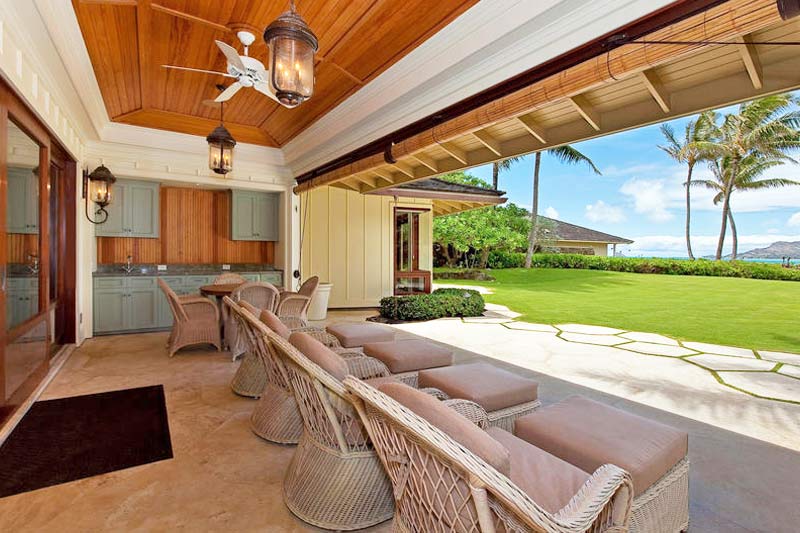 Plantation Paradise Luxury Home Rental - Backyard - Hawaii Hideaways