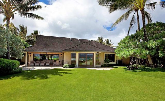 Plantation Paradise Luxury Home Rental - Backyard - Hawaii Hideaways