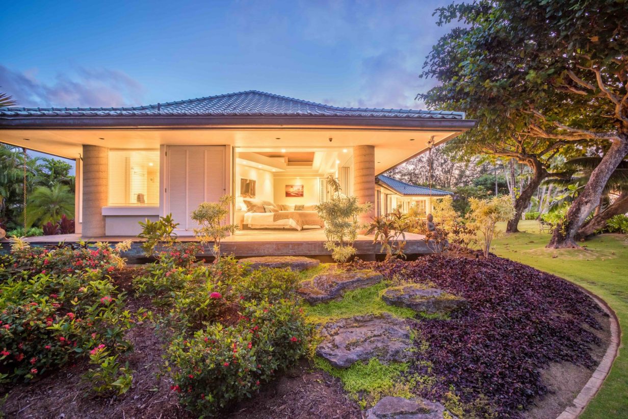 Simply Anini - Exterior - Hawaiian Luxury Vacation Home