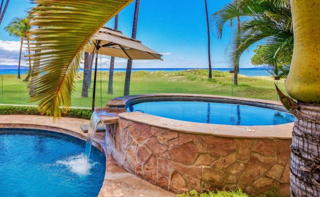 South Seas - Outdoor Swimming Pool - Hawaiian Luxury Vacation Home