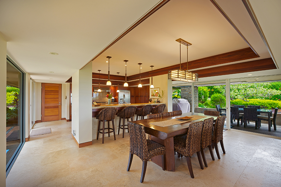 Star Steps - Kitchen and Dining Room - Hawaiian Luxury Vacation Home