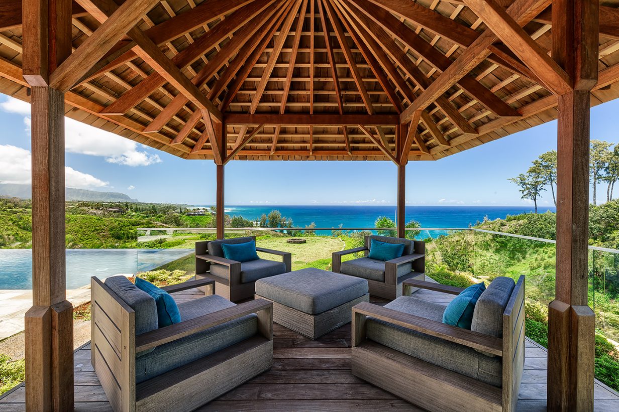 Sweet Escape - Patio - Hawaiian Luxury Vacation Home