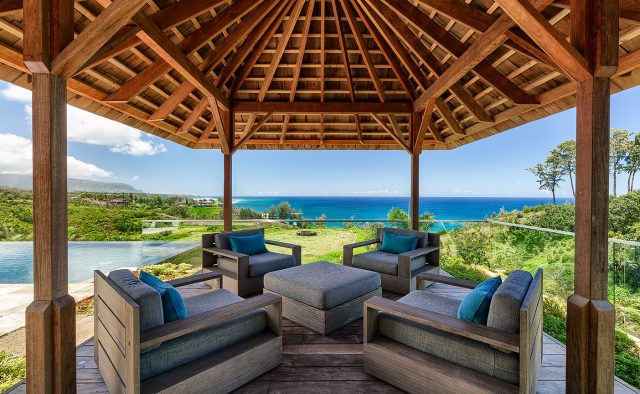 Sweet Escape - Patio - Hawaiian Luxury Vacation Home