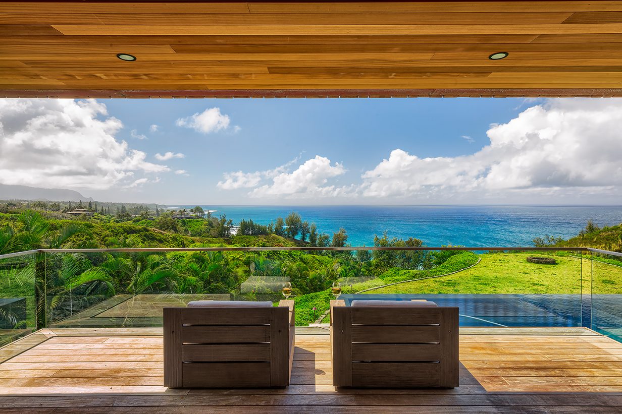 Sweet Escape - Patio - Hawaiian Luxury Vacation Home