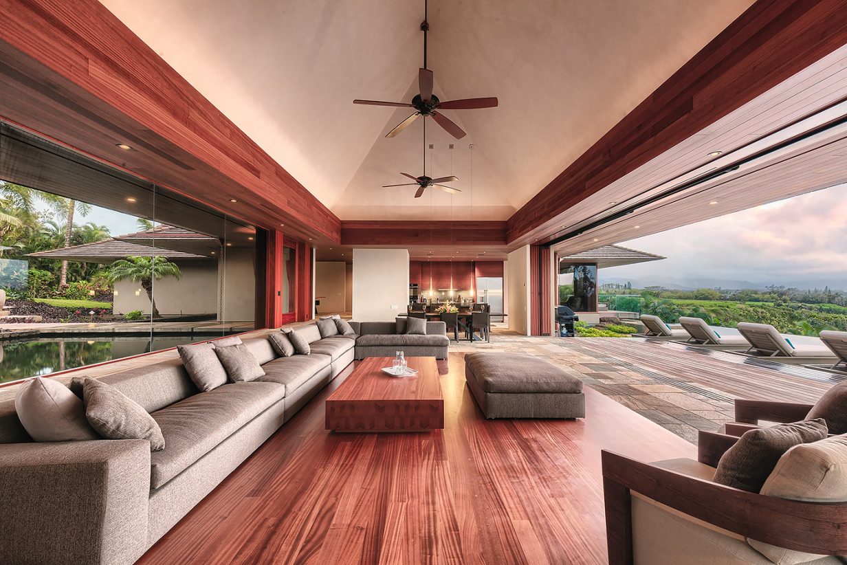 Sweet Escape - Living Room - Hawaiian Luxury Vacation Home