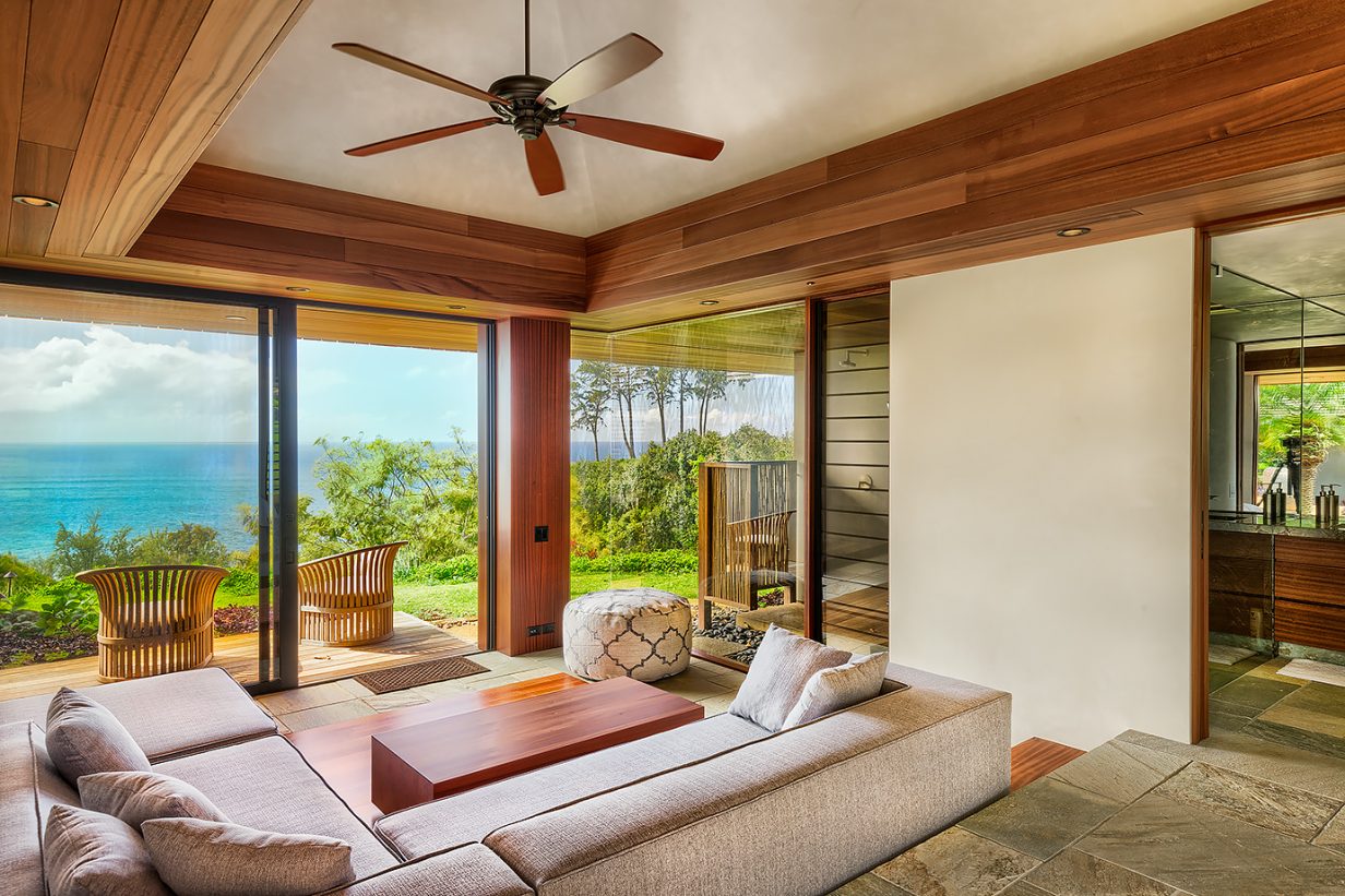 Sweet Escape - Living Room - Hawaiian Luxury Vacation Home