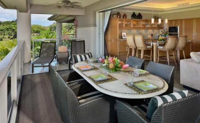Topaz - Dining Room - Luxury Vacation Homes