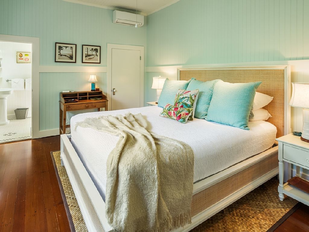 Walkers House - Bedroom - Luxury Vacation Homes