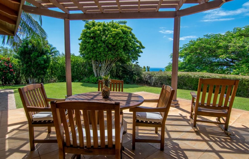 Misty Rose - Patio Dining Table - Maui Vacation Home