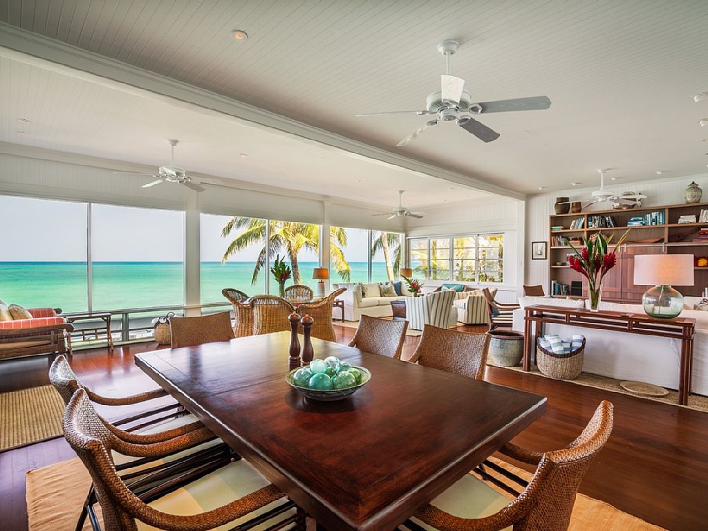 Walkers House - Living Room - Luxury Vacation Homes