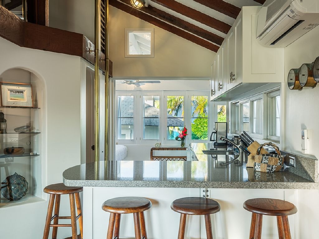 Walkers House - Kitchen - Luxury Vacation Homes