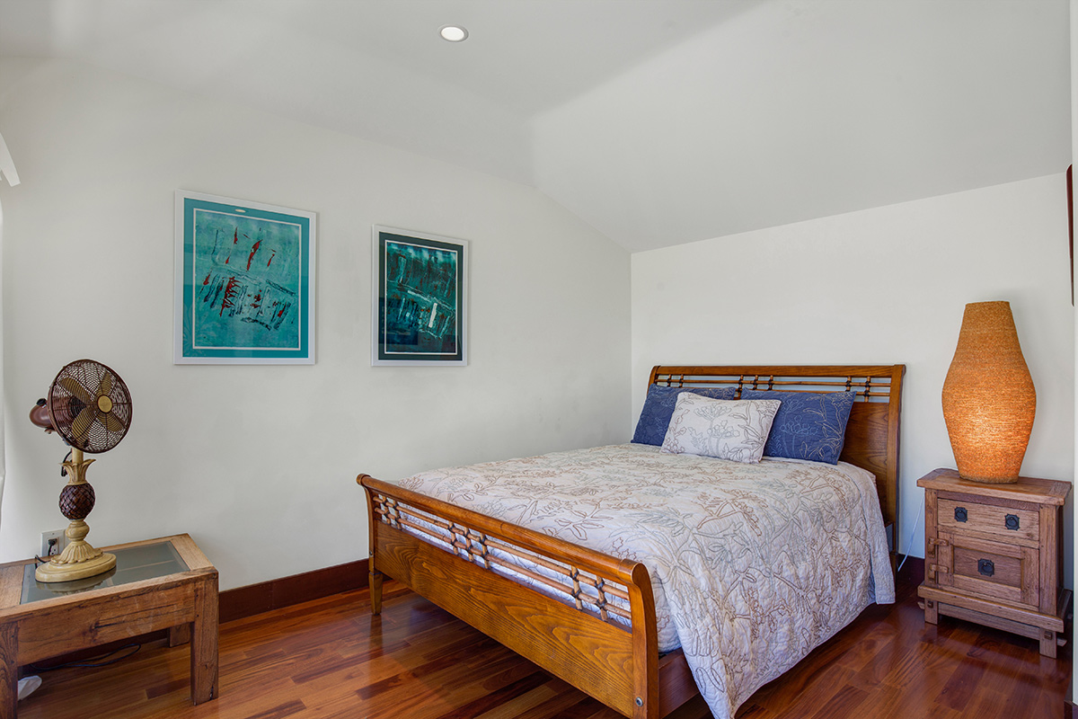 Sun Ray - Bedroom - Hawaiian Luxury Vacation Home