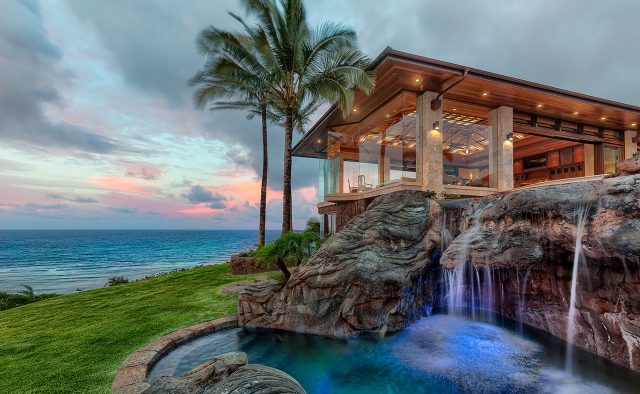 Goddess of the Sea - Waterfall Feature - Hawaii Vacation Home