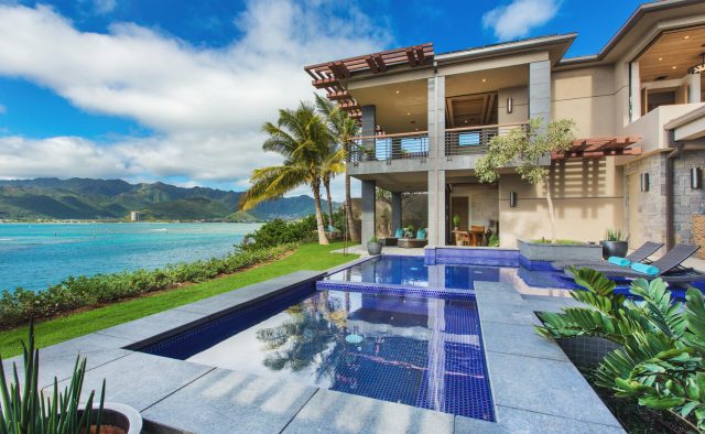 Sea Cliff Chic Luxury Home Rental - Pool & Spa - Hawaii Hideaways