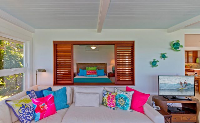 Honu Heaven - Bedroom with window to sitting area - Oahu Vacation Home