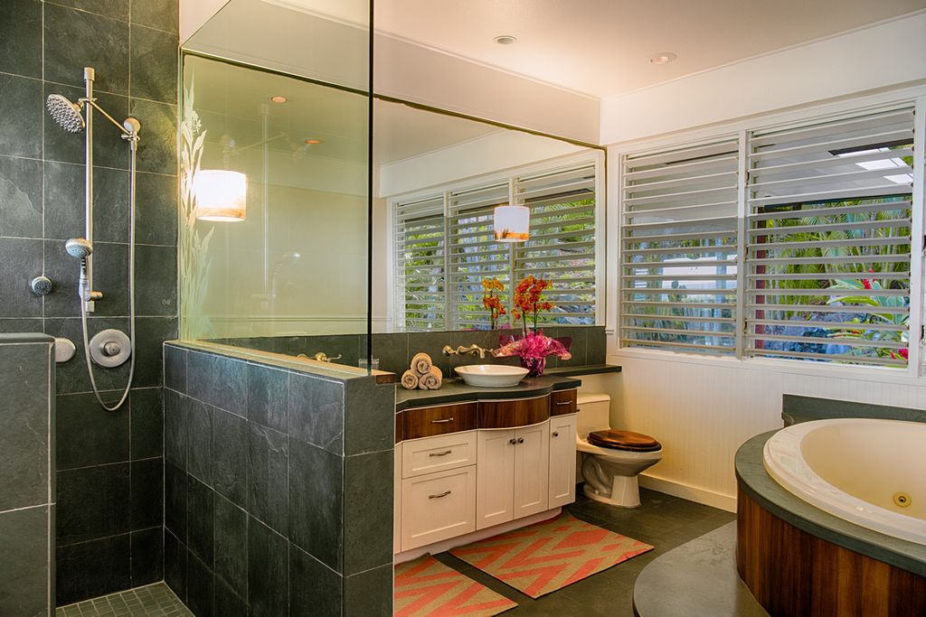 Kehaulani - Bathroom 2 - Oahu Vacation Home