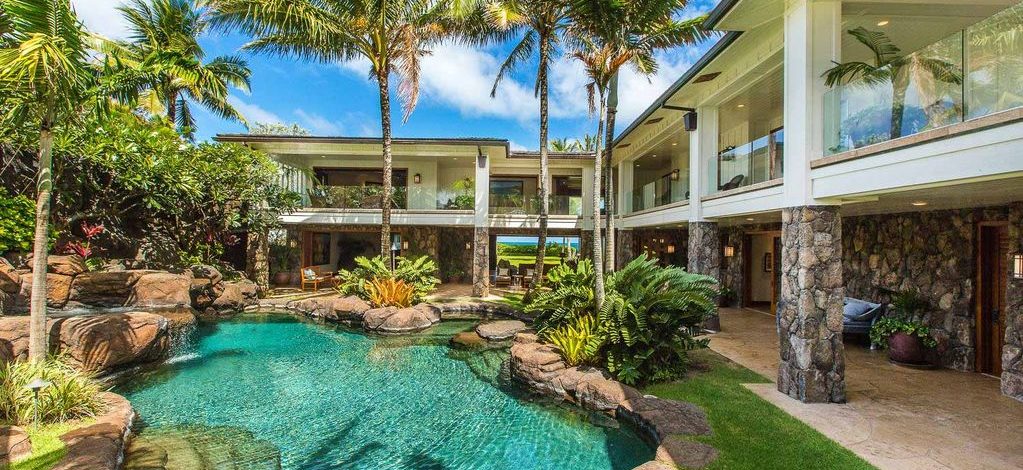 Timeless Jewel - Pool view - Kailua Vacation Home on Oahu